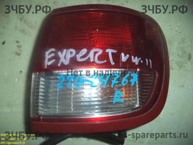 Nissan Avenir/Expert 2 (W11) Фонарь правый