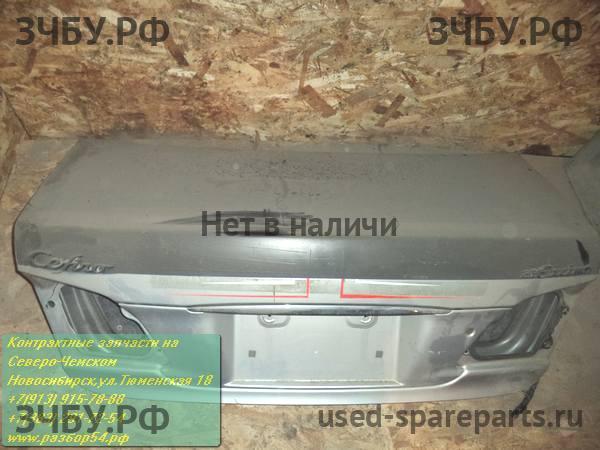 Nissan Cefiro (A33) Крышка багажника
