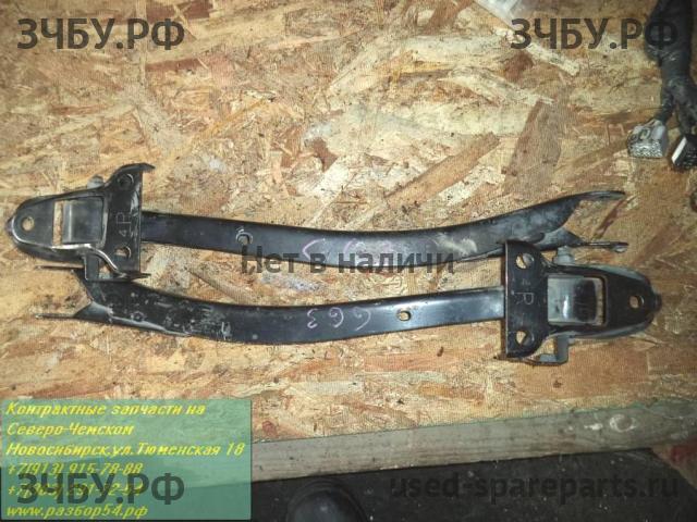Subaru Impreza 2 (G11) Тяга задняя
