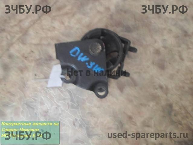 Mazda Demio 1 [DW] Опора двигателя