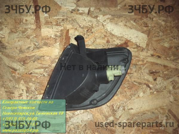 Subaru Forester 1 (S10) Фонарь правый