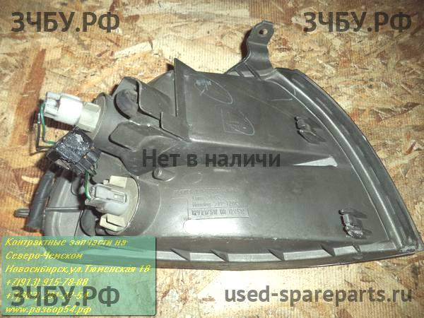 Mitsubishi Delica 4 Фонарь габаритный