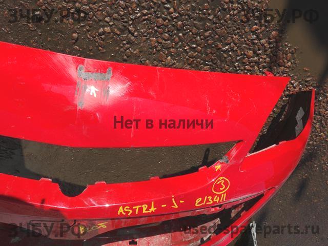 Opel Astra J Бампер передний