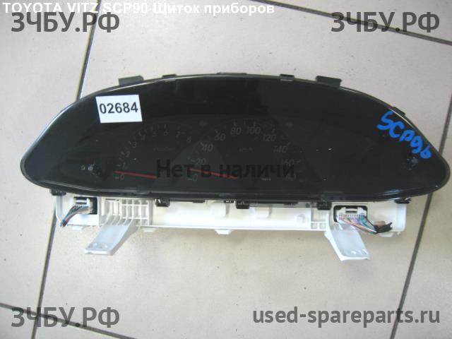 Toyota Vitz 1 Панель приборов