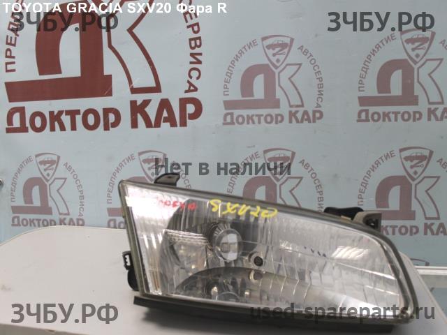 Toyota Camry 4 (V20) Фара правая