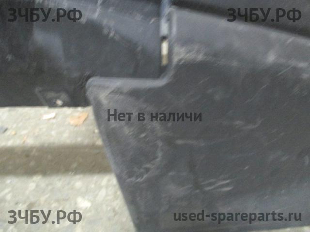 Mitsubishi Pajero/Montero 4 Бампер передний