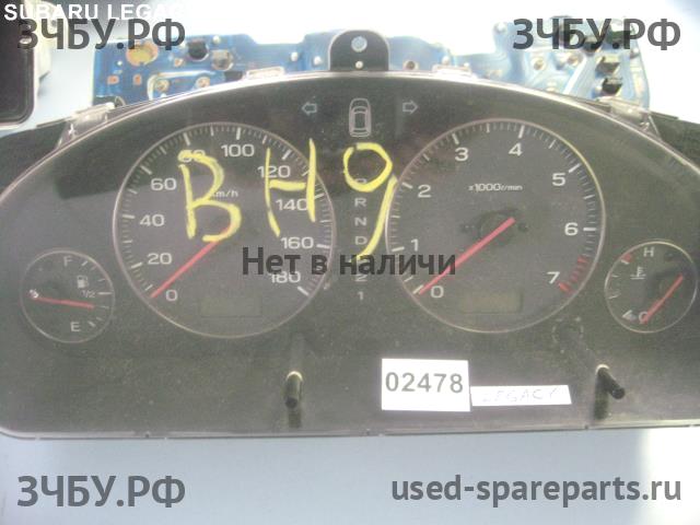 Subaru Legacy 3 (B12) Панель приборов