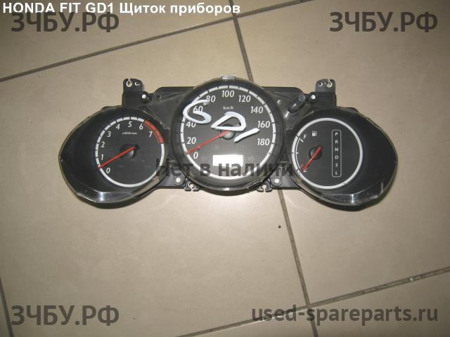 Honda Fit 1 Панель приборов
