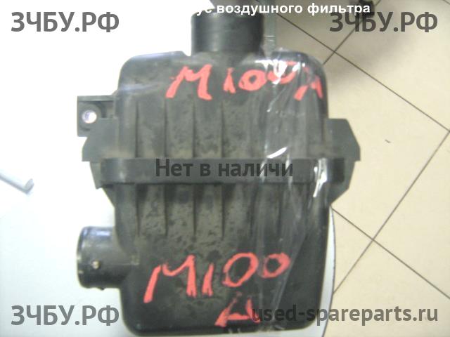 Toyota Duet (M10) Корпус воздушного фильтра