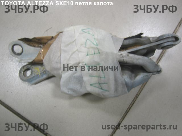 Toyota Altezza Петля капота