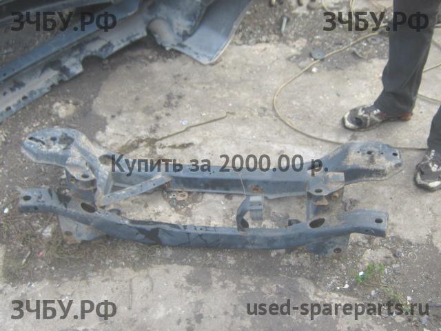 Ford Focus 1 Балка задняя поперечная