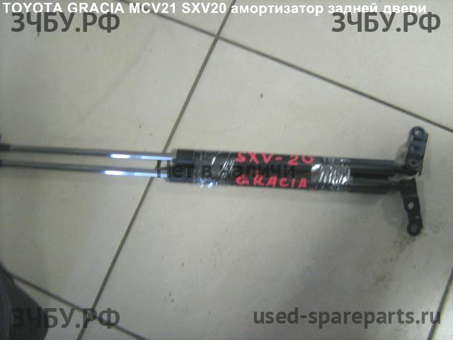 Toyota Camry 4 (V20) Амортизатор крышки багажника