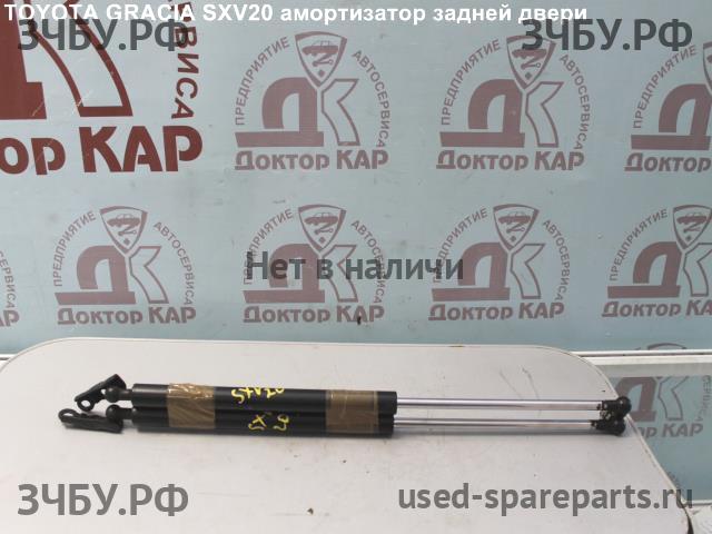 Toyota Camry 4 (V20) Амортизатор крышки багажника