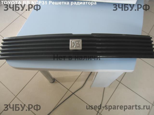 Toyota BB (1) Решетка радиатора