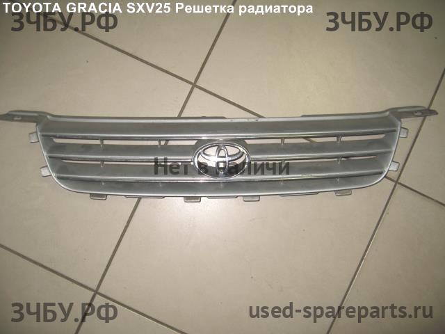 Toyota Camry 4 (V20) Решетка радиатора