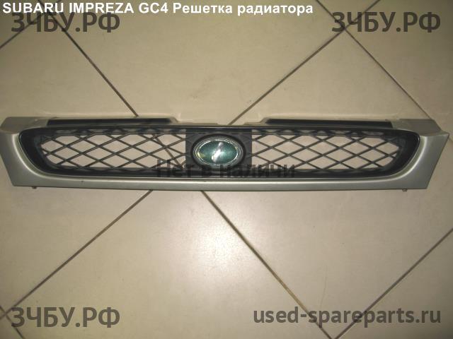 Subaru Impreza 1 (G10) Решетка радиатора