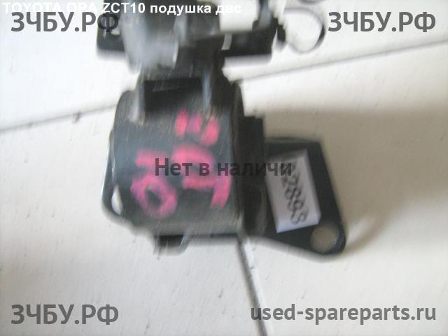 Toyota Opa Опора двигателя