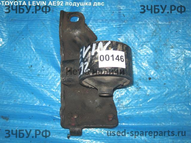 Toyota Sprinter 6 (E90) Опора двигателя