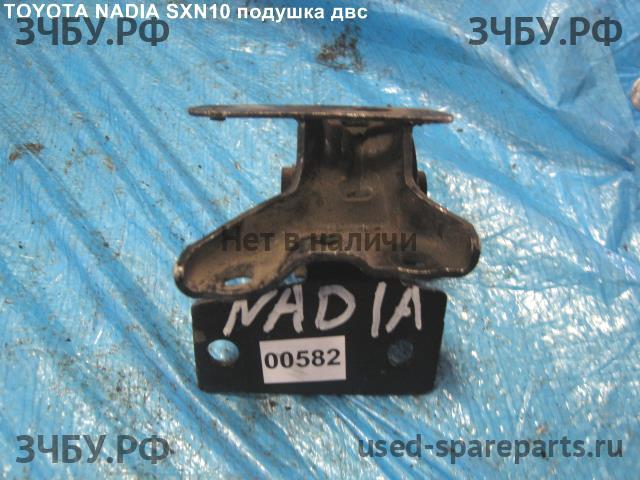 Toyota Nadia Опора двигателя