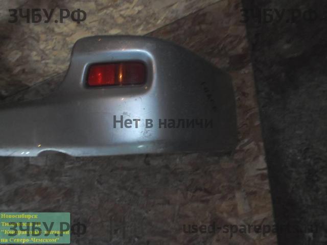 Toyota Regius Бампер задний