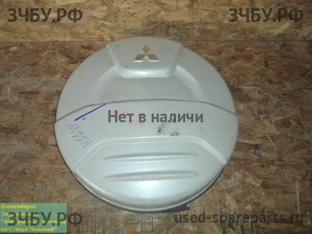 Mitsubishi Pajero Pinin (H60) Накладка на дверь багажника