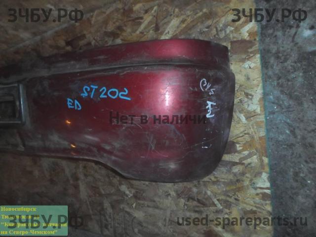 Toyota Carina.E (T190) Бампер задний