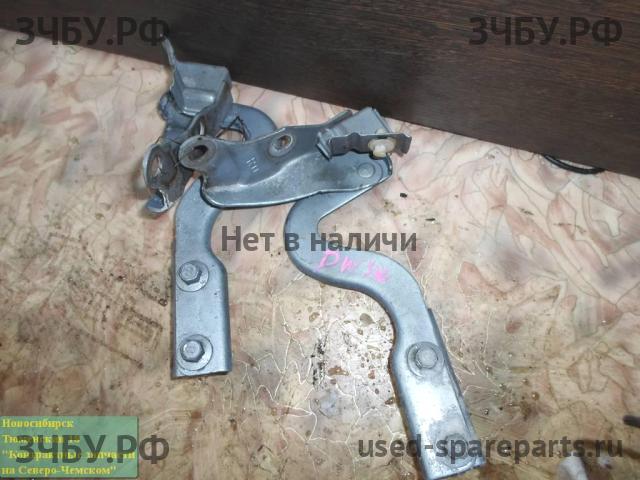 Mazda Demio 2 [DY] Петля капота
