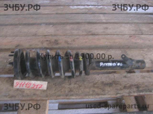 Honda Accord 7 Стойка передняя левая (в сборе)