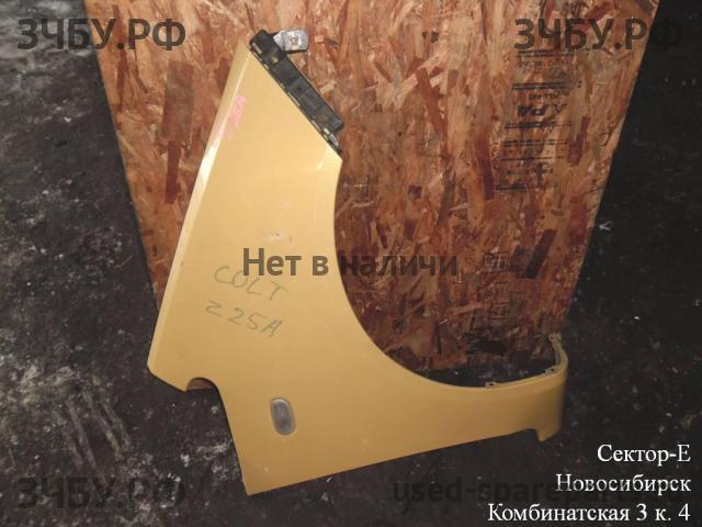 Mitsubishi Colt 6 (Z30) Крыло переднее правое