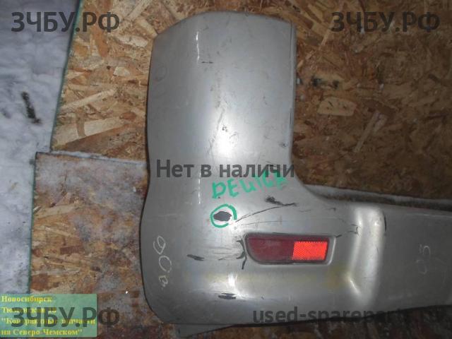 Mitsubishi Delica 4 Бампер задний