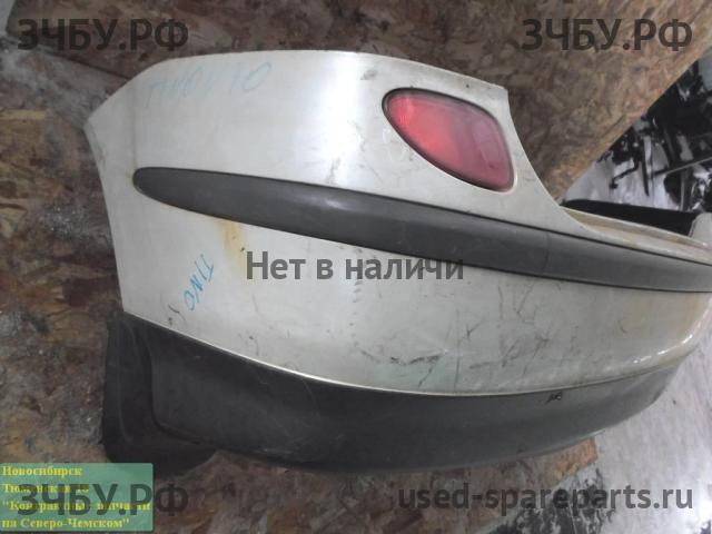 Nissan Tino Бампер задний