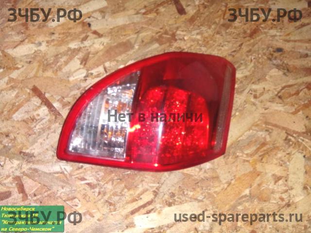 Toyota RAV 4 (3) Фонарь правый