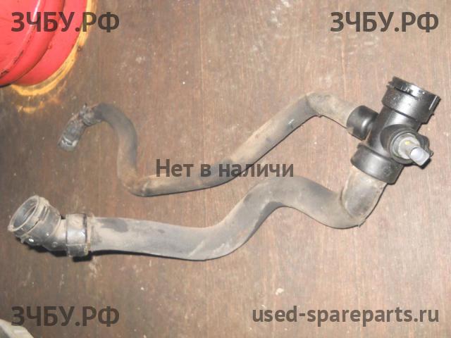 Audi A4 [B6] Трубка охлаждающей жидкости