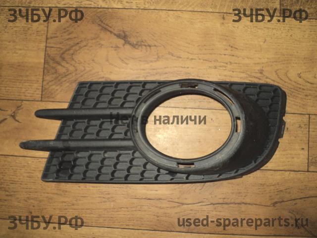 Volkswagen Tiguan 1 (Рестайлинг) Решетка в бампер