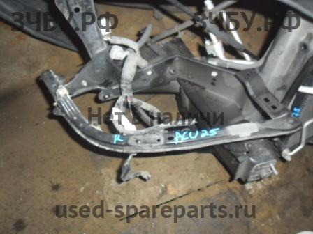 Toyota Kluger 1 Планка под фару правая