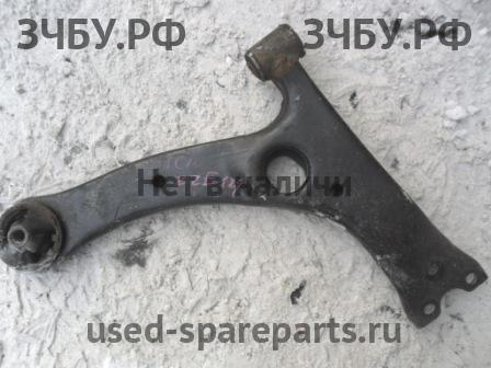 Toyota Corolla Spacio (E12) Рычаг передний правый