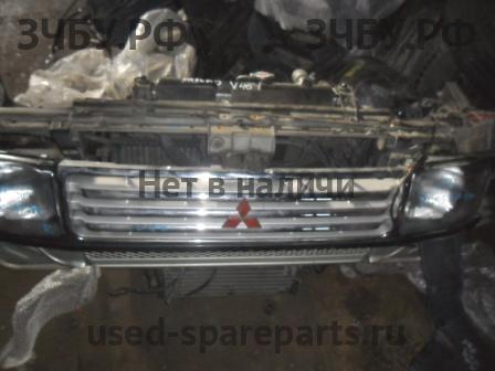 Mitsubishi Pajero/Montero 2 Планка под фары