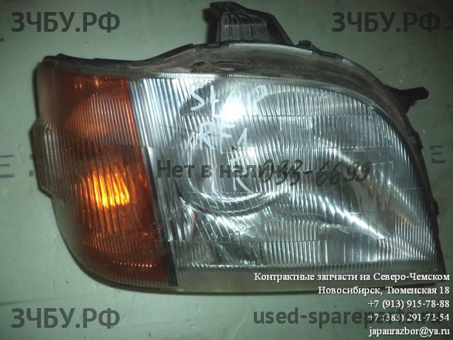 Honda StepWGN 1 Фара правая