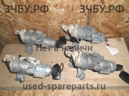 Toyota Raum 1 Замок зажигания