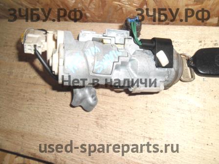 Toyota Ipsum 1 Замок зажигания