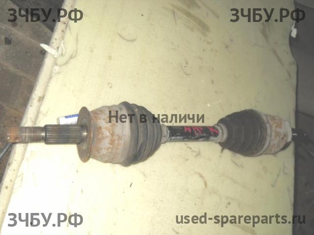 Nissan Navara 1 (D40) Полуось передняя правая