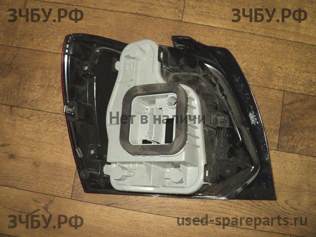 Volkswagen Polo 5 (HB) Фонарь правый