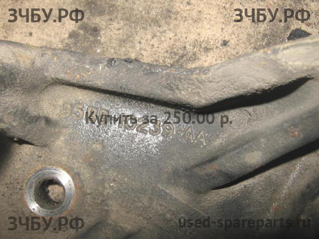 Ford Mondeo 2 Кронштейн генератора