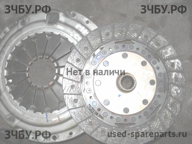 Nissan X-Trail 2 (T31) Диск сцепления