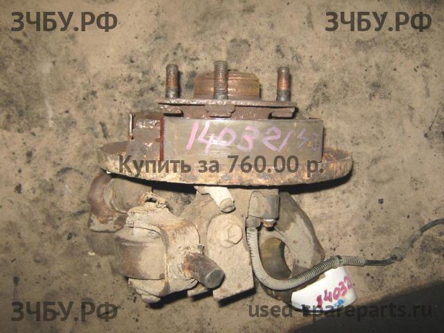 Ford Mondeo 2 Кулак задний правый