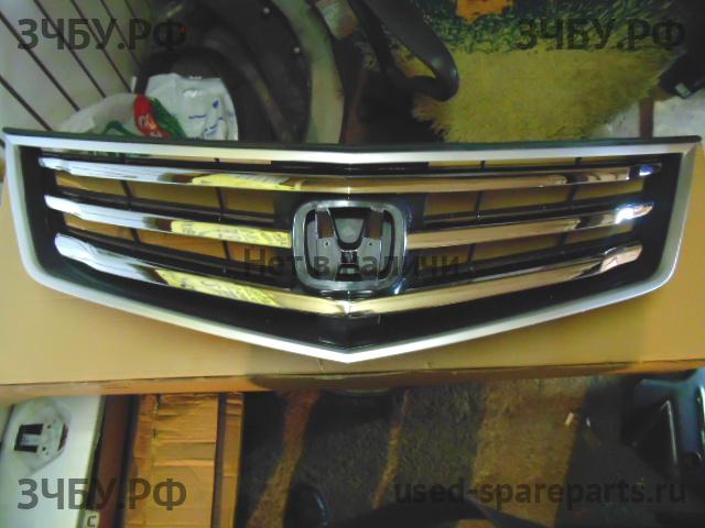 Honda Accord 8 Решетка радиатора