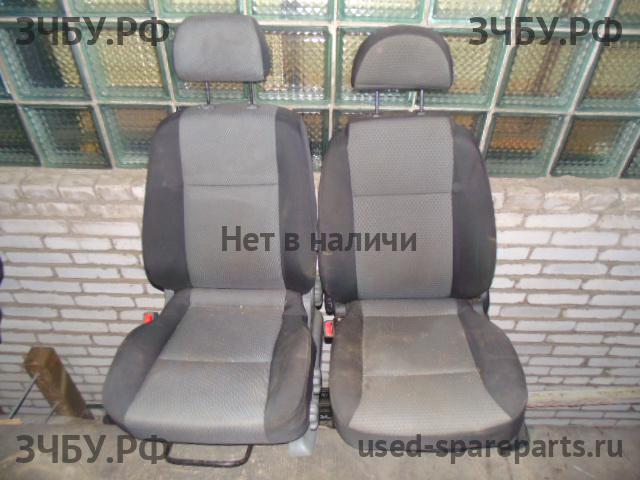 Chevrolet Aveo 2 (T250) Сиденье