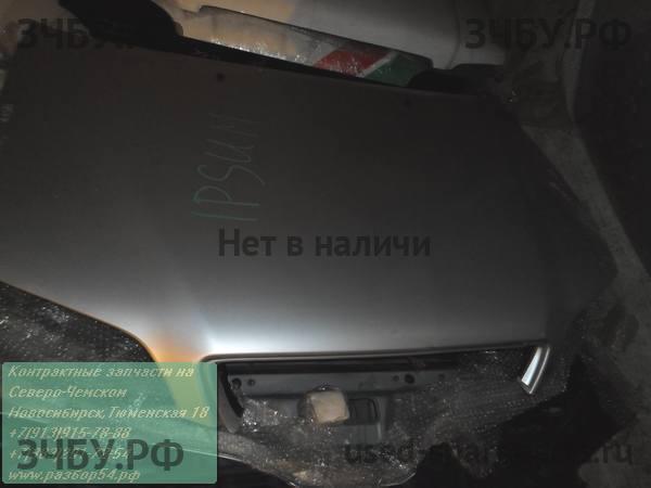 Toyota Ipsum 1 Капот