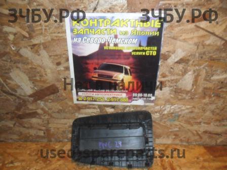 Nissan Serena 2 (C24) Накладка декоративная на торпедо