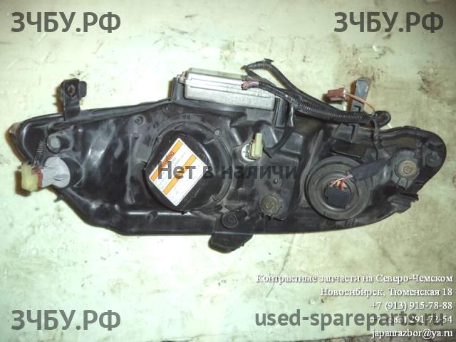 Honda Odyssey 2 Фара правая